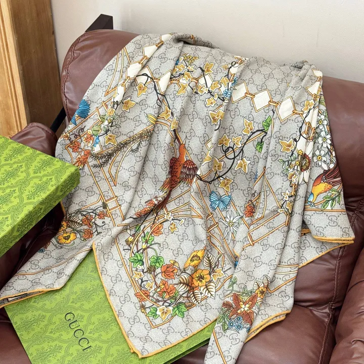 スーパーコピー グッチ マフラー