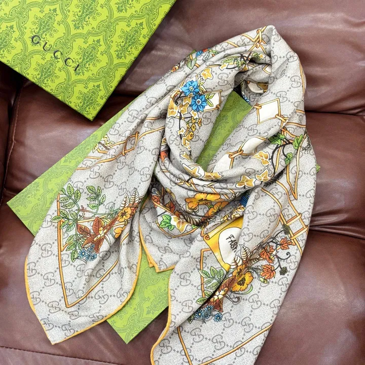 スーパーコピー グッチ マフラー