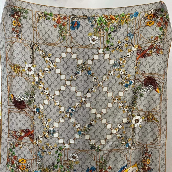 スーパーコピー グッチ マフラー