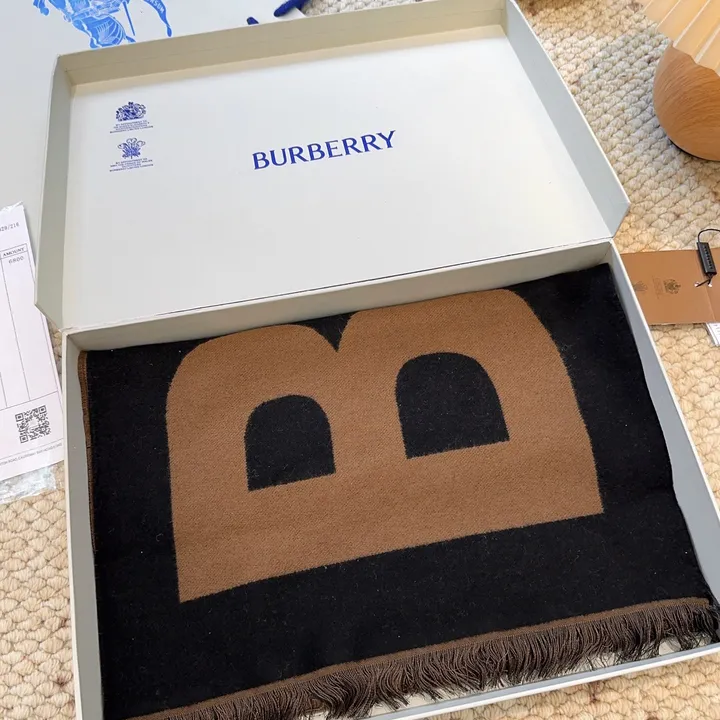 スーパーコピー バーバリー ス マフラー