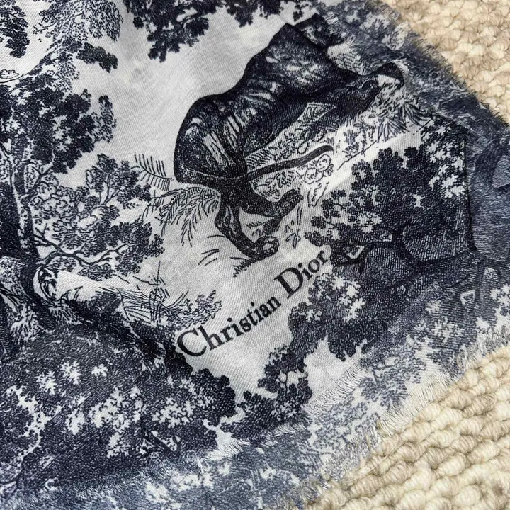 スーパーコピー グッチ マフラー