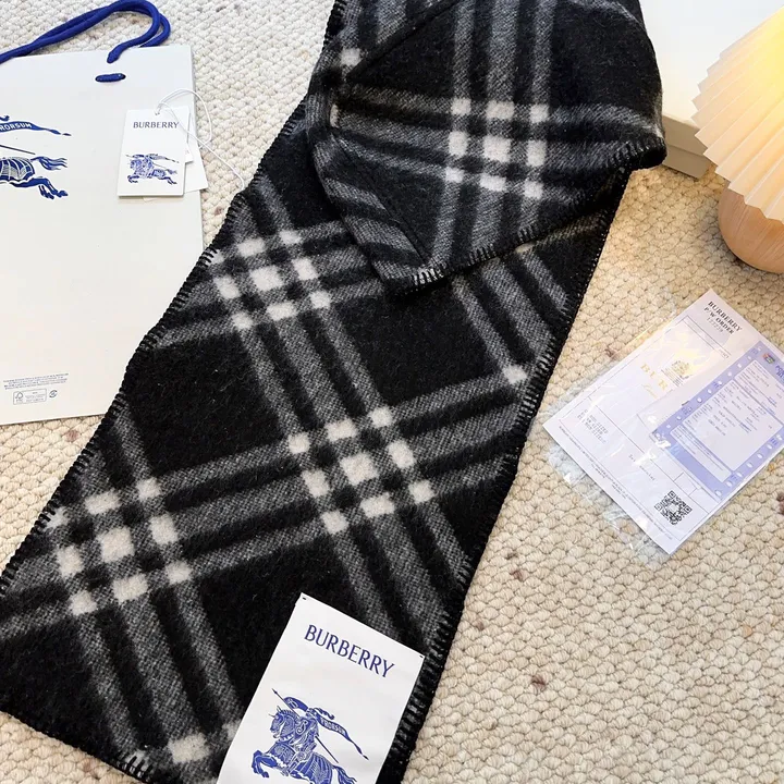 スーパーコピー バーバリー ス マフラー