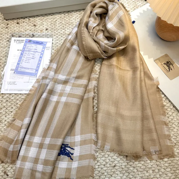 スーパーコピー バーバリー ス マフラー