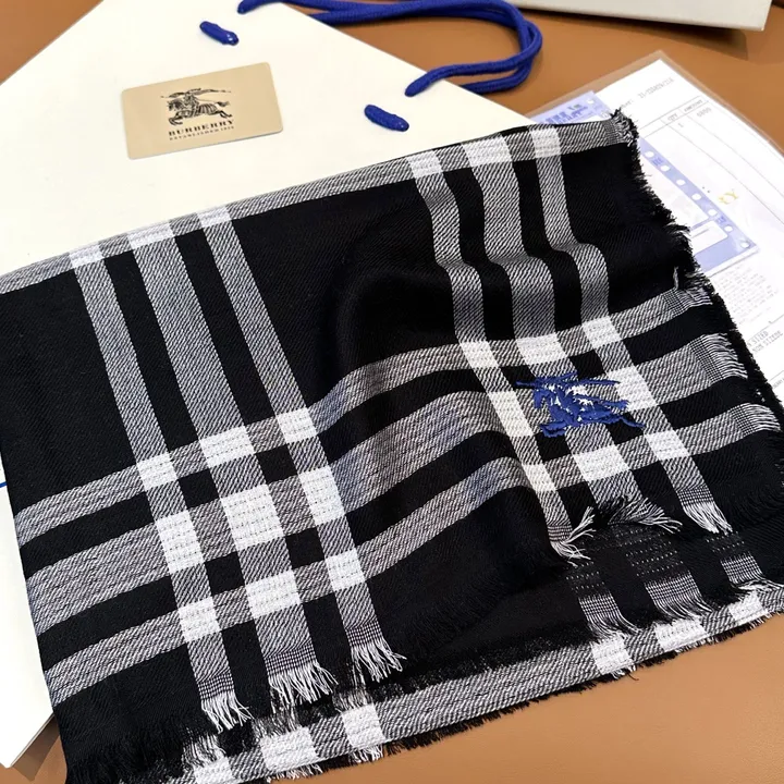 スーパーコピー バーバリー ス マフラー