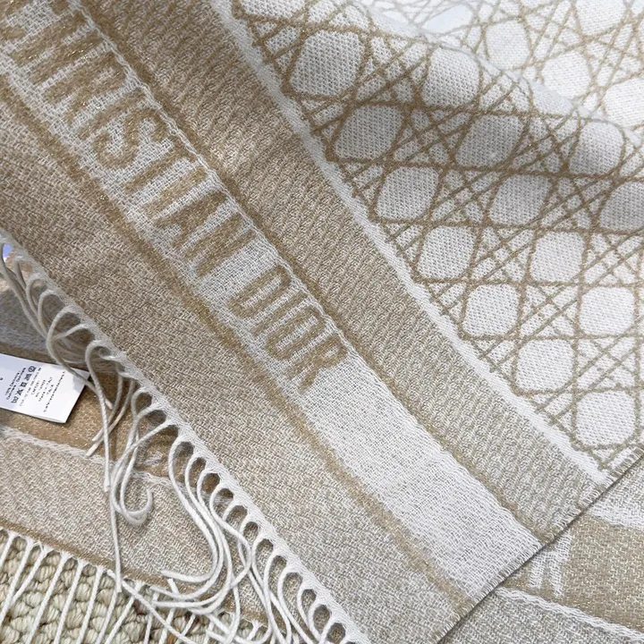 スーパーコピー グッチ マフラー