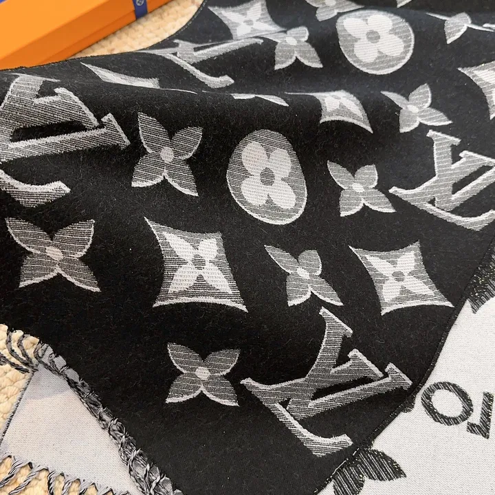 スーパーコピー ルイヴィトン マフラー