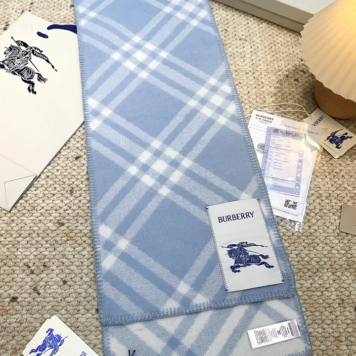 スーパーコピー バーバリー ス マフラー