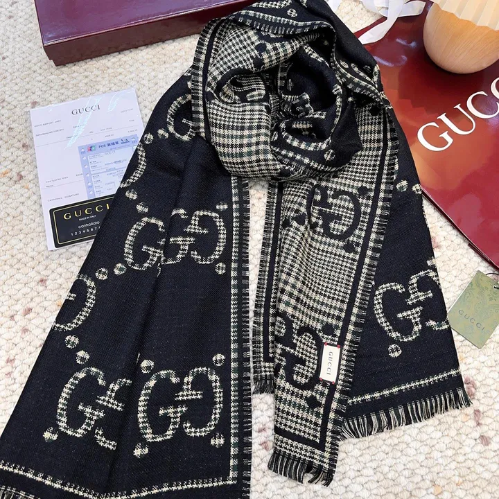 スーパーコピー グッチ マフラー