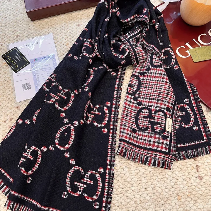 スーパーコピー グッチ マフラー