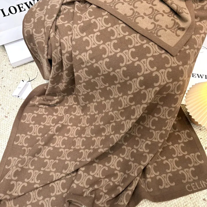 スーパーコピー ロエベ マフラー