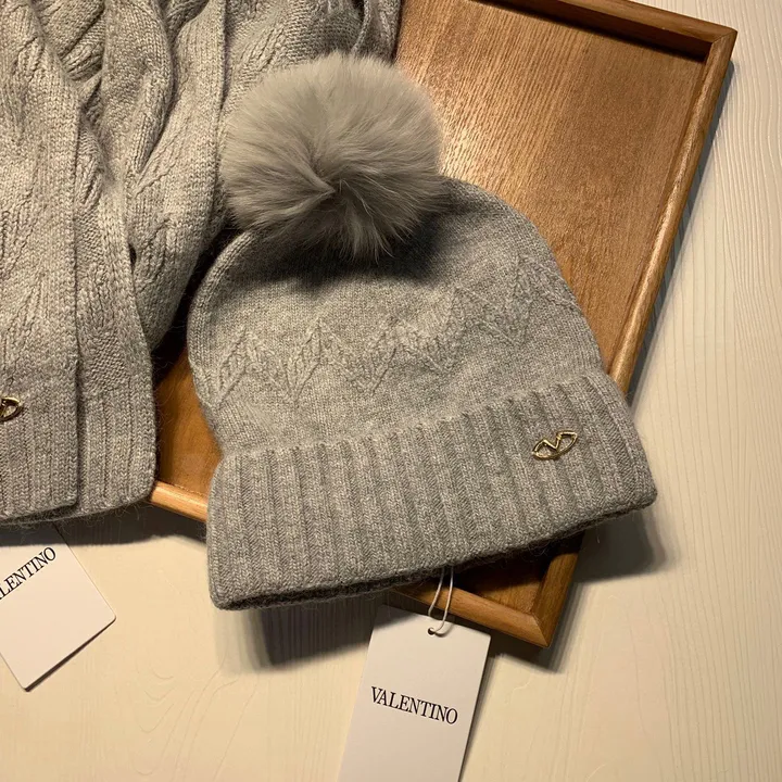 スーパーコピー ヴァレンティノ マフラー