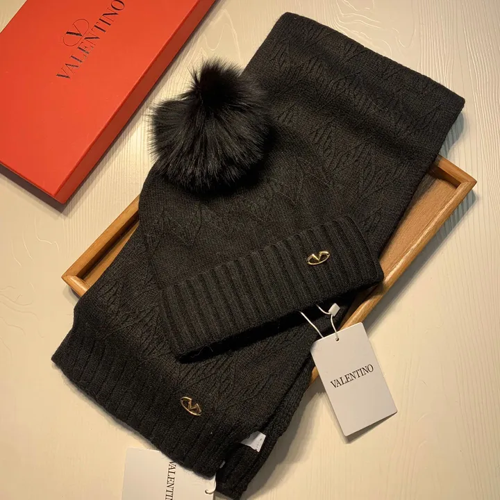 スーパーコピー ヴァレンティノ マフラー