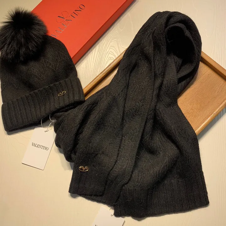 スーパーコピー ヴァレンティノ マフラー