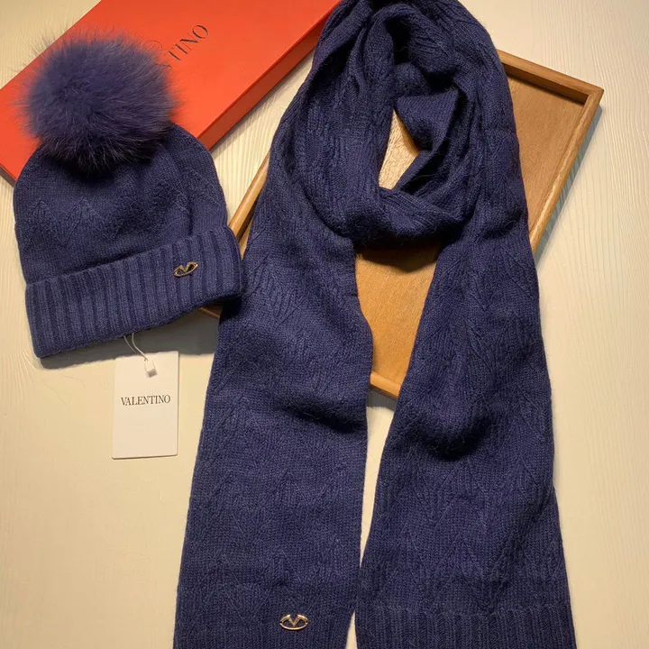 スーパーコピー ヴァレンティノ マフラー