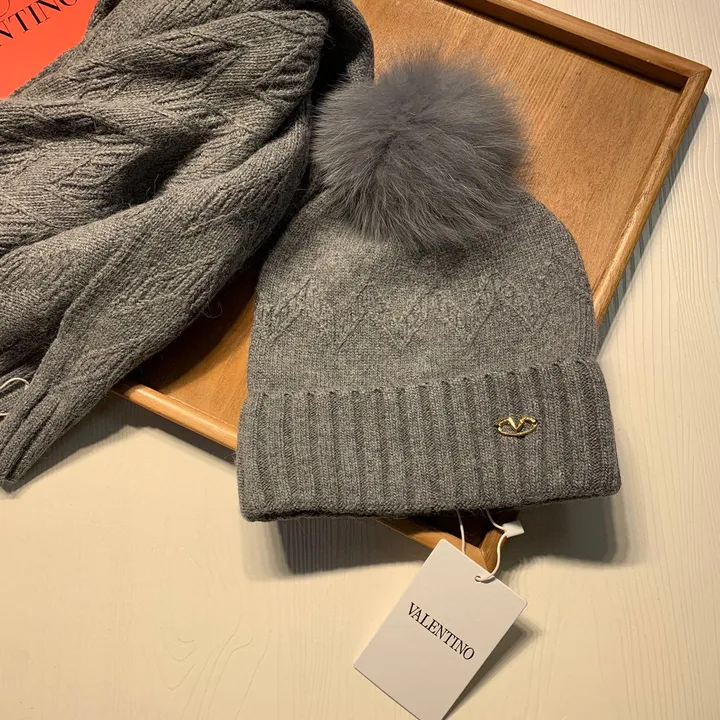 スーパーコピー ヴァレンティノ マフラー