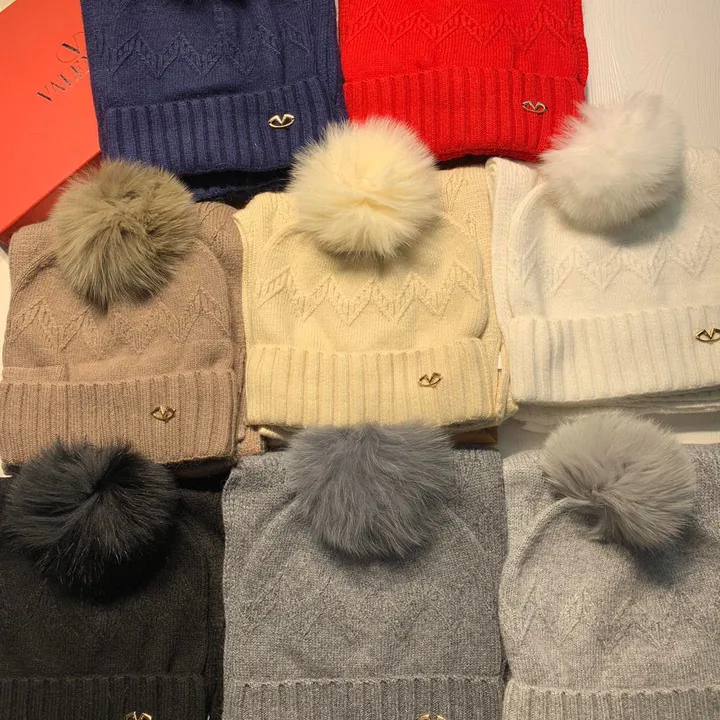 スーパーコピー ヴァレンティノ マフラー