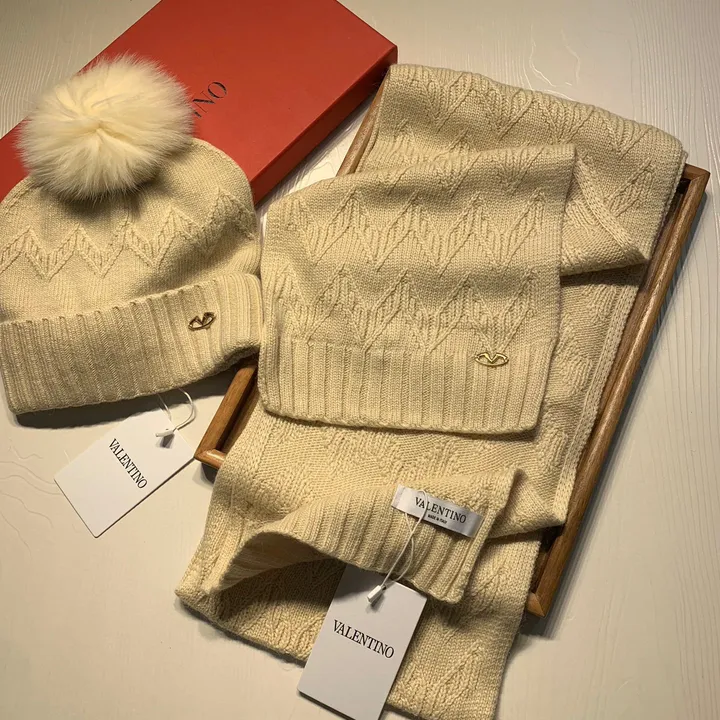 スーパーコピー ヴァレンティノ マフラー