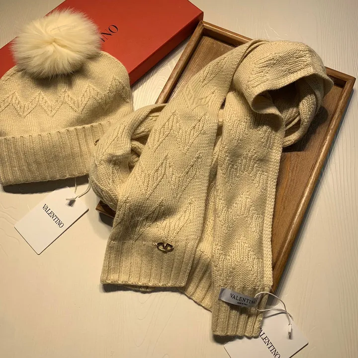 スーパーコピー ヴァレンティノ マフラー