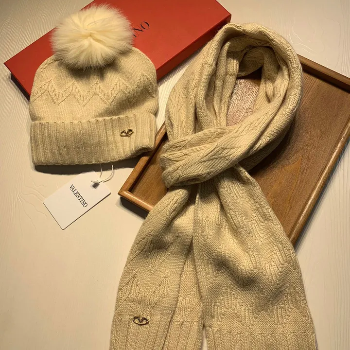 スーパーコピー ヴァレンティノ マフラー