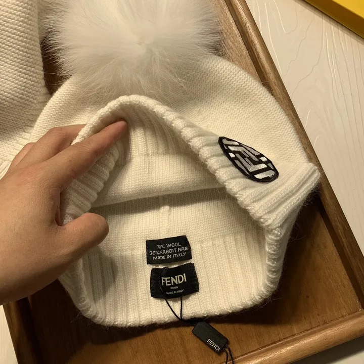 スーパーコピー フェンディ マフラー