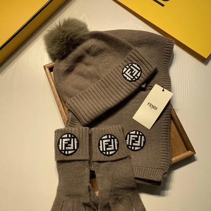 スーパーコピー フェンディ マフラー