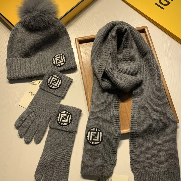 スーパーコピー フェンディ マフラー