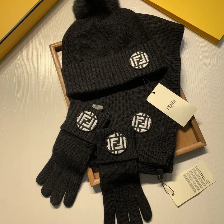 スーパーコピー フェンディ マフラー