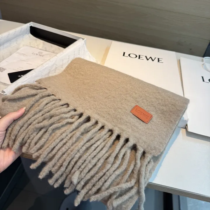 スーパーコピー ロエベ マフラー