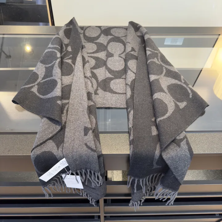 スーパーコピー コーチ マフラー