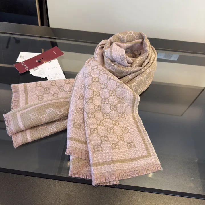 スーパーコピー グッチ マフラー