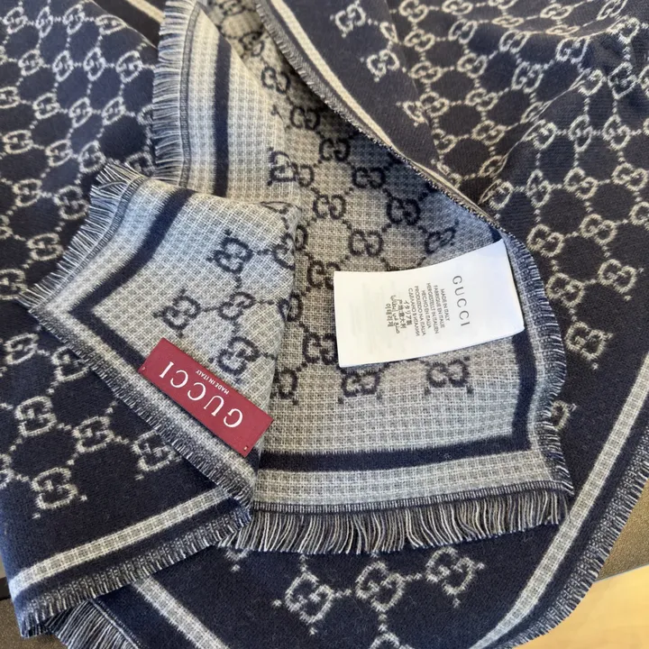 スーパーコピー グッチ マフラー