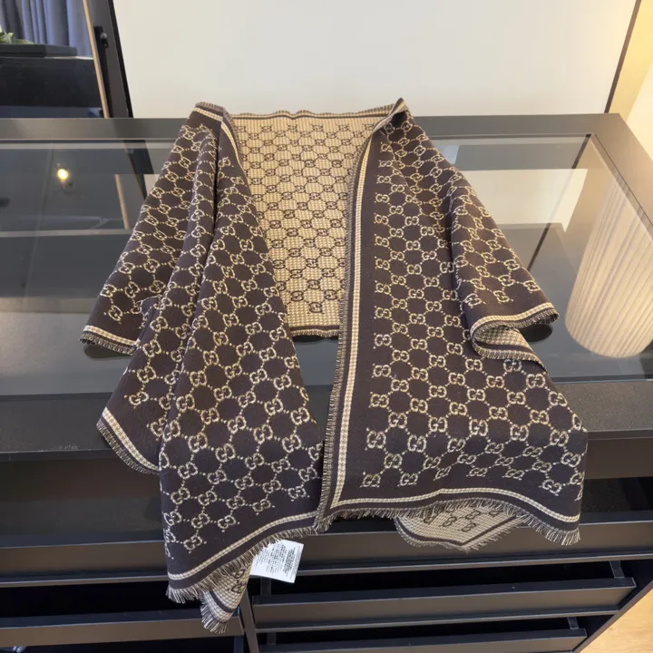 スーパーコピー グッチ マフラー