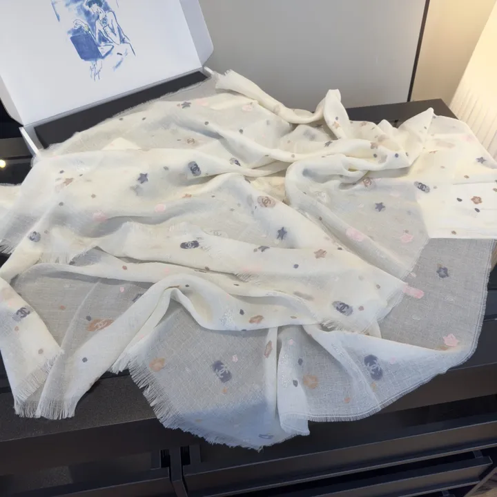 スーパーコピー シャネル マフラー