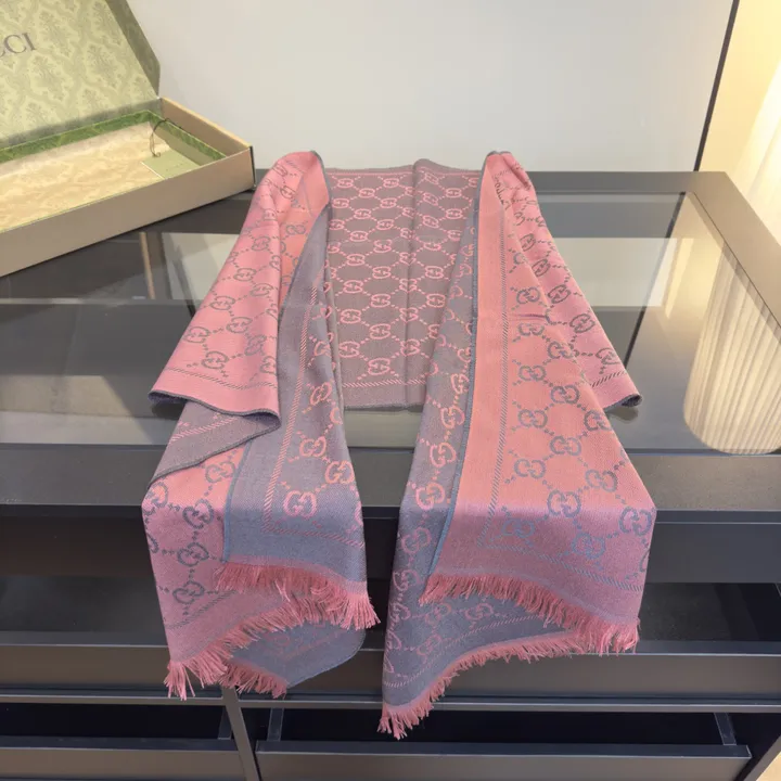 スーパーコピー グッチ マフラー