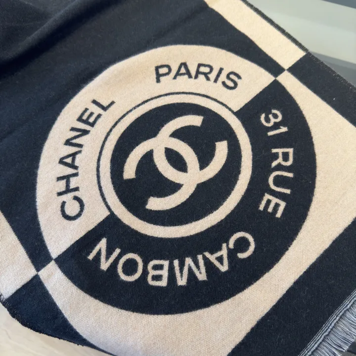 スーパーコピー シャネル マフラー