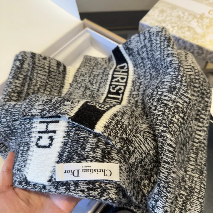 スーパーコピー ディオール マフラー