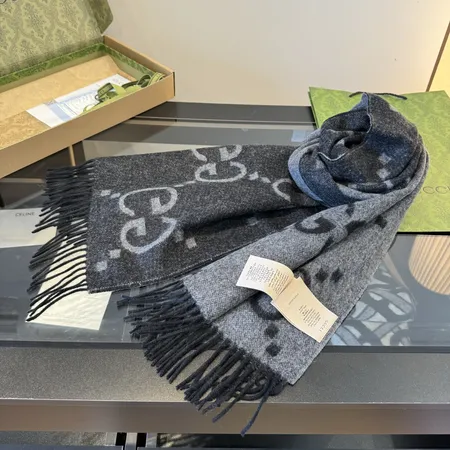 スーパーコピー グッチ マフラー