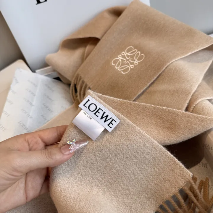 スーパーコピー ロエベ マフラー