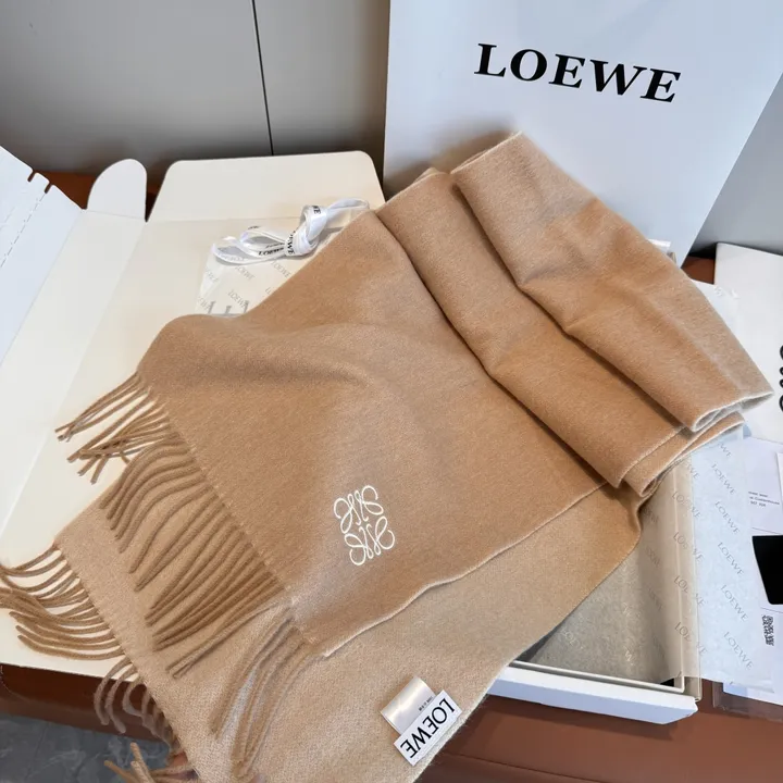 スーパーコピー ロエベ マフラー