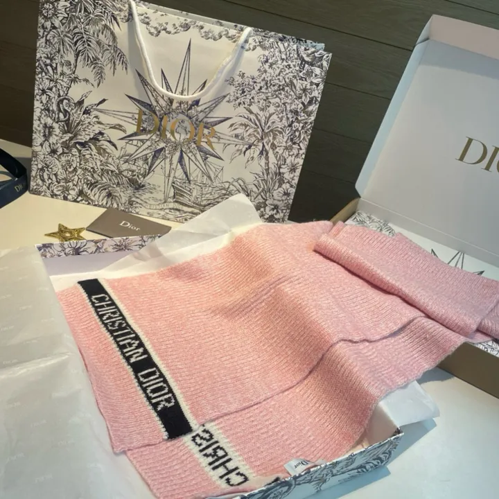 スーパーコピー ディオール マフラー