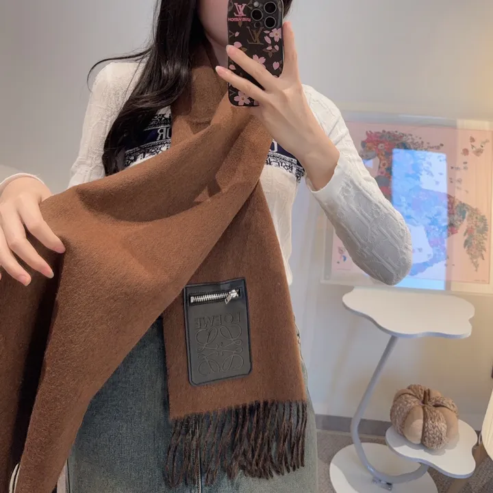 スーパーコピー ロエベ マフラー