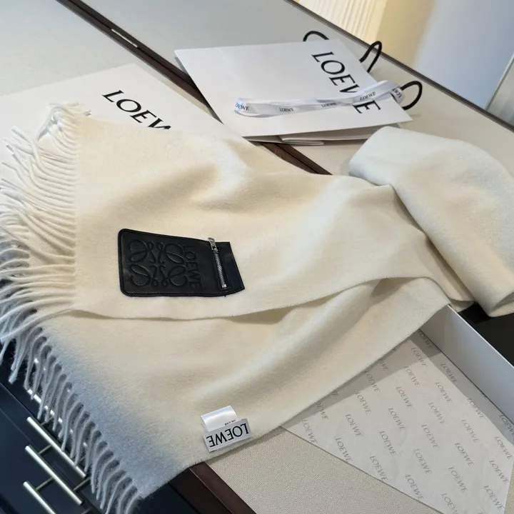 スーパーコピー ロエベ マフラー