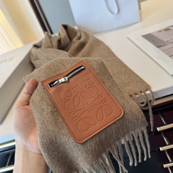 スーパーコピー ロエベ マフラー