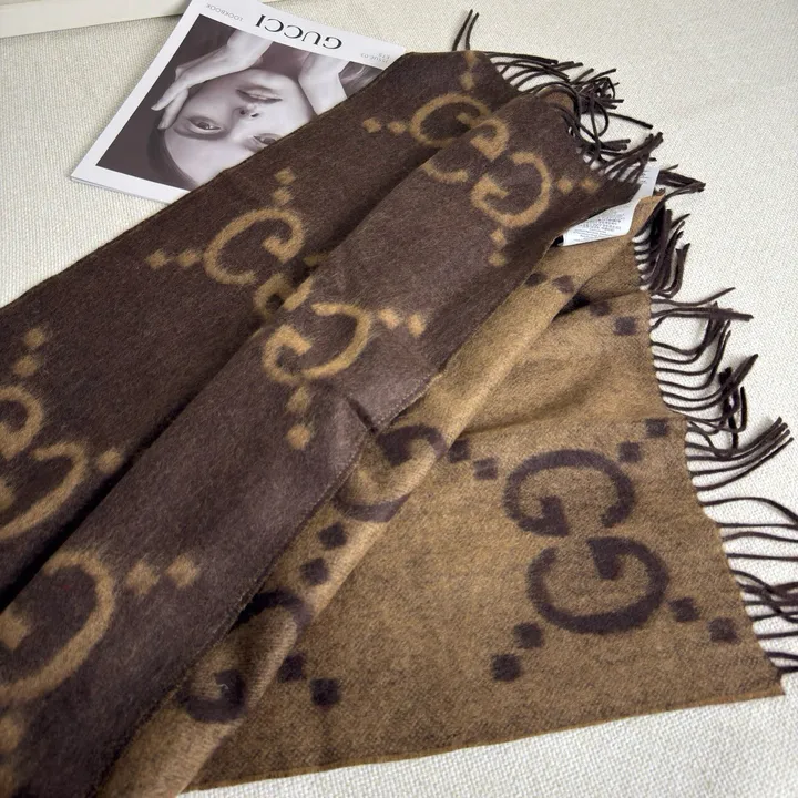 スーパーコピー グッチ マフラー