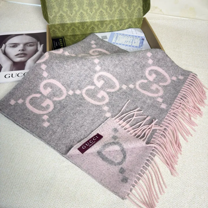 スーパーコピー グッチ マフラー