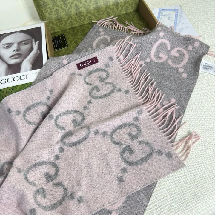 スーパーコピー グッチ マフラー