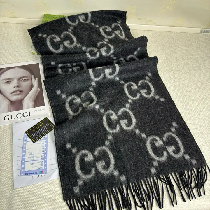 スーパーコピー グッチ マフラー