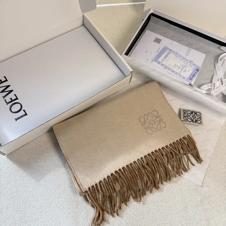 スーパーコピー ロエベ マフラー