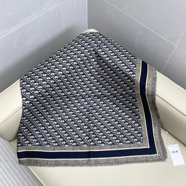 スーパーコピー ディオール マフラー