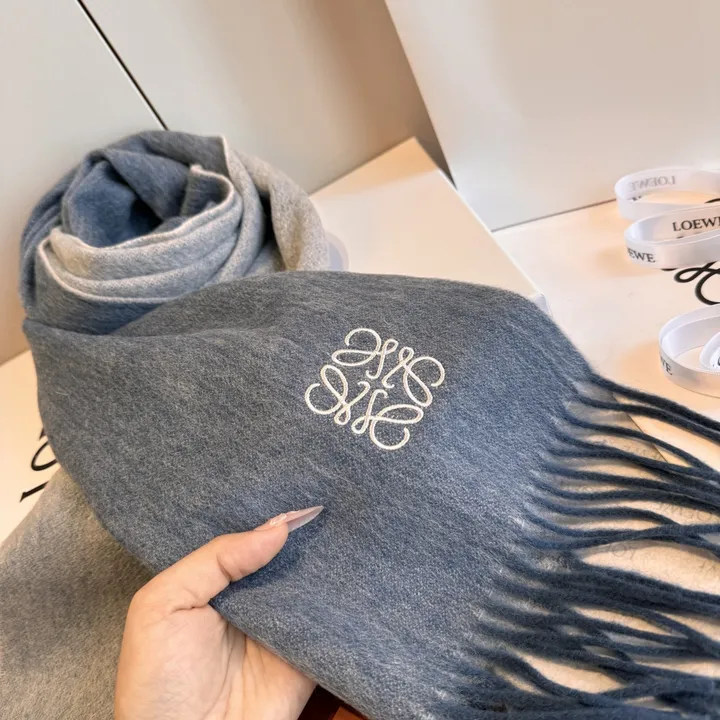 スーパーコピー ロエベ マフラー